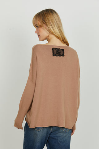 Maglia DAULAGI manica lunga scollo v asimmetrica