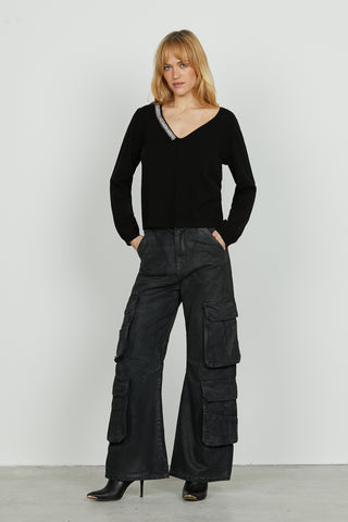 Maglia LEVITA manica lunga scollo v con applicazione perline più strass