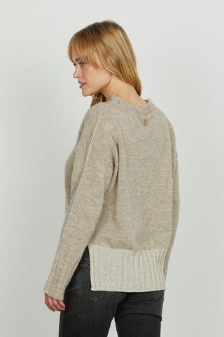 Maglia IDRAZ manica lunga girocollo con spacchi fondo più dettagli lurex