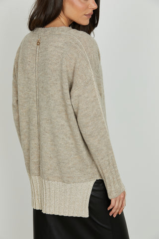 Cardigan CERIGO manica lunga scollo v con bottoni più spacchi fondo più detagli lurex