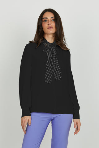Blusa TUCSONAS manica lunga con colletto più fusciacca con strass