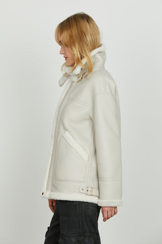 Montone FLORENCE manica lunga con pelliccetta più cinturini più tasche toppa ecopelle