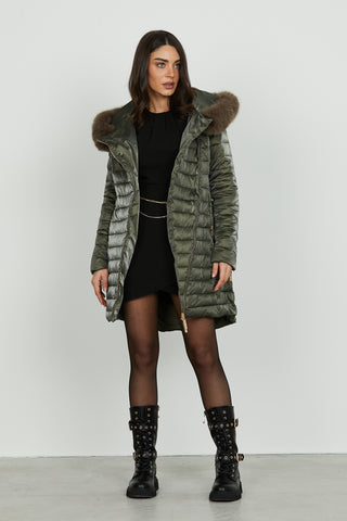 Piumino DIESSAM lungo manica lunga con ts più zip trasv. Più capp. Più ecopel.stacc. Eff.satin