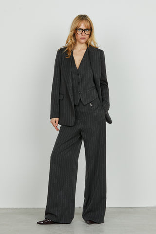 Gilet DANIELI_S 3 bottoni più tasche filetto gessato più borchie