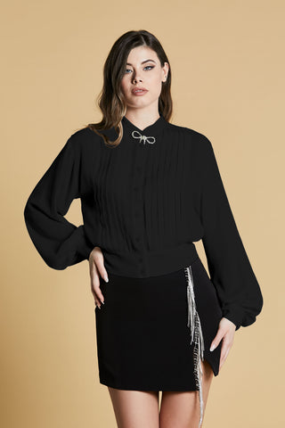 CAMICIA MOUS corta con manica lunga palloncino collo koreana con pieghe più spilla strass