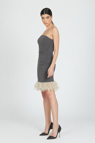 Abito BALTISTAN corto tubino fascia con piume