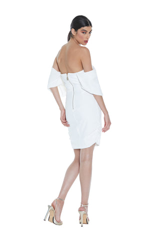 Short FAWARIS dress with gathered sides, half sleeves plus front panel plus opening plus chain