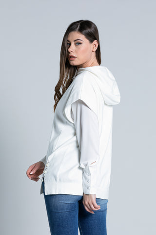 ACCAV long half-sleeved sweater with hood and drawstring with slits and rings and pearls