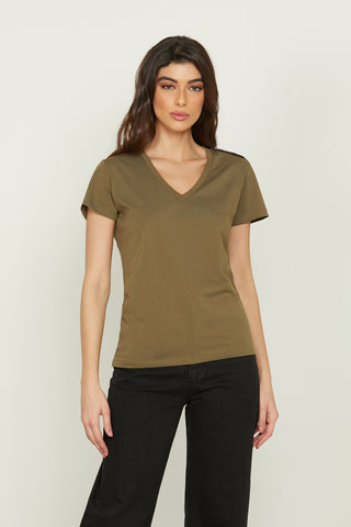 SILVESTRO half-sleeved v-neck t-shirt with patches, chains and beads