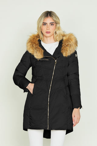 Piumino DIESSA_ZIP lungo con zip trasversale cappuccio con ecopellicia