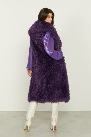 YET eco fur long sleeveless wide collar 1 button