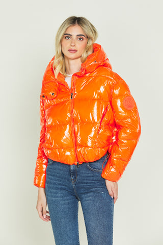 TONATIUH vinyl down jacket with asymmetric long sleeves and drawstring plus hood