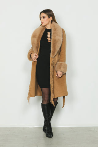 Cappotto GUENDA sfoderato con ecopelliccia staccabile più cintura e frange