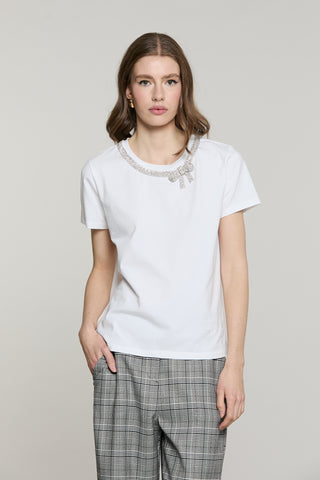 T-shirt KANTA mezza manica con girocollo più fiocco strass