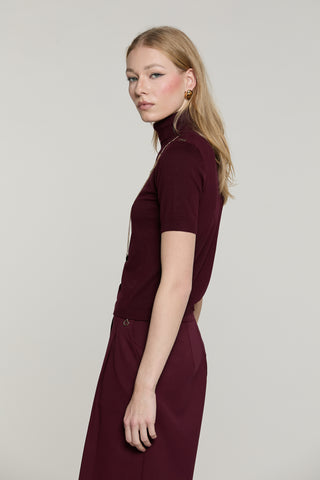 Maglia FOREVER mezza manica collo alto con collana logo