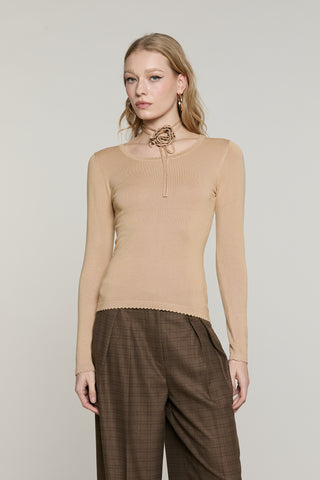 Maglia DANTIM manica lunga scollo madonna con collarino fiore con strass