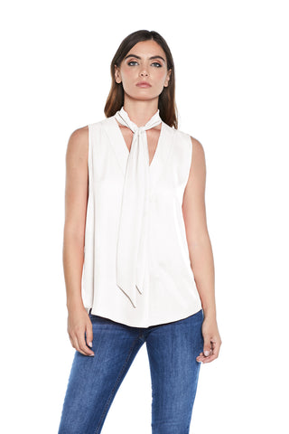 SAMBER_A S/M v-neck blouse with pleat and sash 