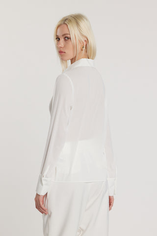 Camicia LAZA maniche lunghe con pieghe fintone più spilla logo strass