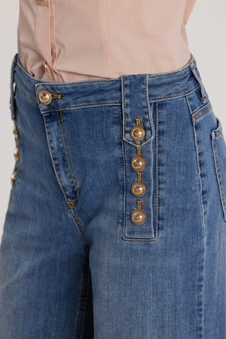 Pantalone PALENCIA_B vita alta palazzo con passanti a punta più dettagli bottoni denim