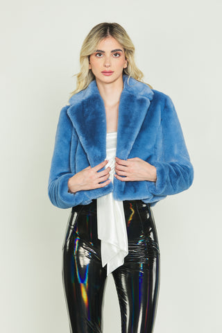 ALTAIRE eco-fur straight cut with jewel button