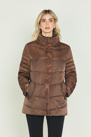 CHISATO long-sleeved down jacket with eco-sheepskin insert and detachable hood. More zips more ts