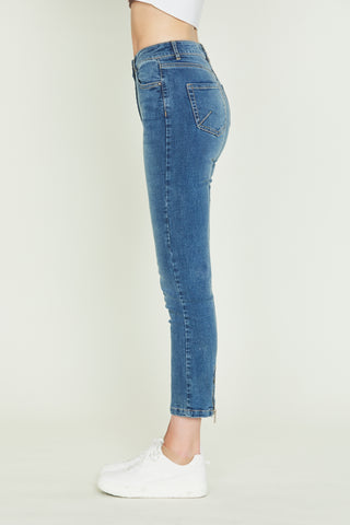 MARILYN jeans_Regular waist, 5 pockets with zip at the bottom, washed denim. Medium
