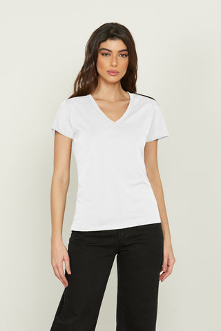 SILVESTRO half-sleeved v-neck t-shirt with patches, chains and beads