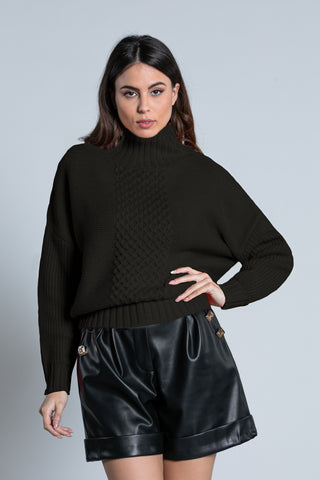 Maglia FANTAS manica lunga spalla scesa ampia con collo vulcano p. uncinetto