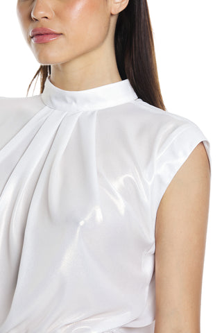 CORDIERITE half-sleeved blouse with open back pleats and plated georgette bow