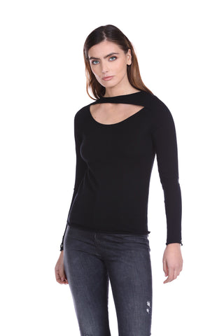 SIGAS long sleeve sweater with jewel button and porthole neckline