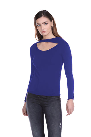 SIGAS long sleeve sweater with jewel button and porthole neckline