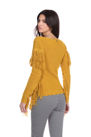 RETROS long sleeve shirt with fringes, straight neckline