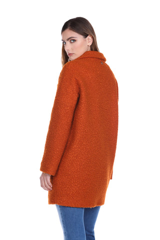 Double-breasted long-sleeved PEWI coat with boucle pockets