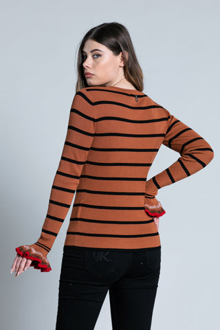 BEE long sleeve sweater with ruffles, ribbed crew neck and multi-striped jewel buttons