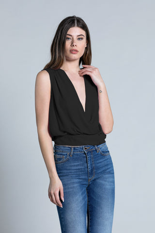 BORNY short sleeveless blouse with crossover neckline and buttons