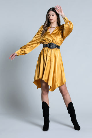 WIN short dress with long sleeves, balloon neckline with drop and buckle with smocked waist