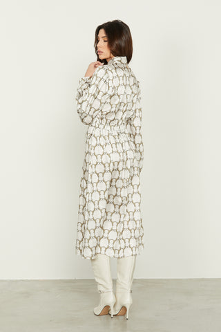 DANBEY midi long sleeve balloon dress with collar plus buttons plus f.puma flaps with logo