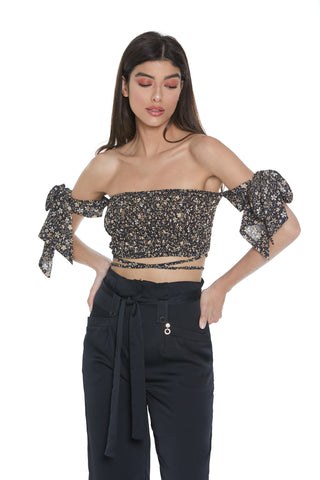 Crop-top SUZUKO mezza manica con fusciacca più punto smok fant. Fiori