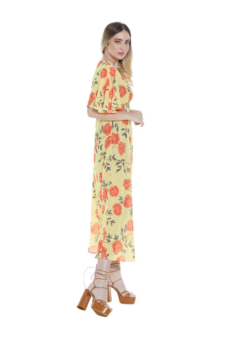 VERITATE long half-sleeved dress with wide crossover neckline. Rose