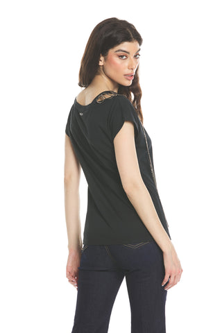 HYDRUS half-sleeve boat neckline T-shirt with rhinestone lace