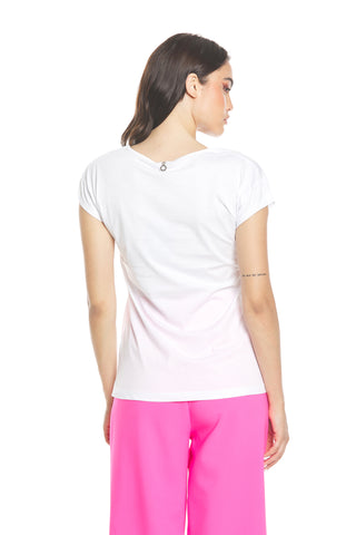 ANTILIA half-sleeve Madonna neckline t-shirt with heart print