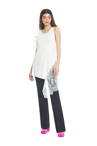 HYDRA long half-sleeved one-shoulder T-shirt with lace plus georgette plus feather inserts