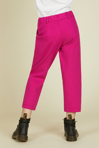 BIANCANEVE capri pant with button. more ts more technical passers