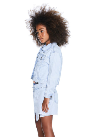 DREAM short-sleeved jacket with 8 buttons. multiple denim pockets 