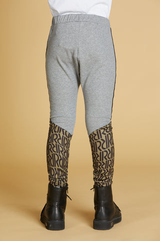 ARIETE trousers with ts. plus drawstring plus straps. Sweatshirt plus fant.relish bottom