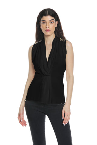 RUWAYD half-sleeve blouse with crossover neckline and pleats plus shoulder applications